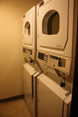 ウェスティン　洗濯機と乾燥機　2台づつ